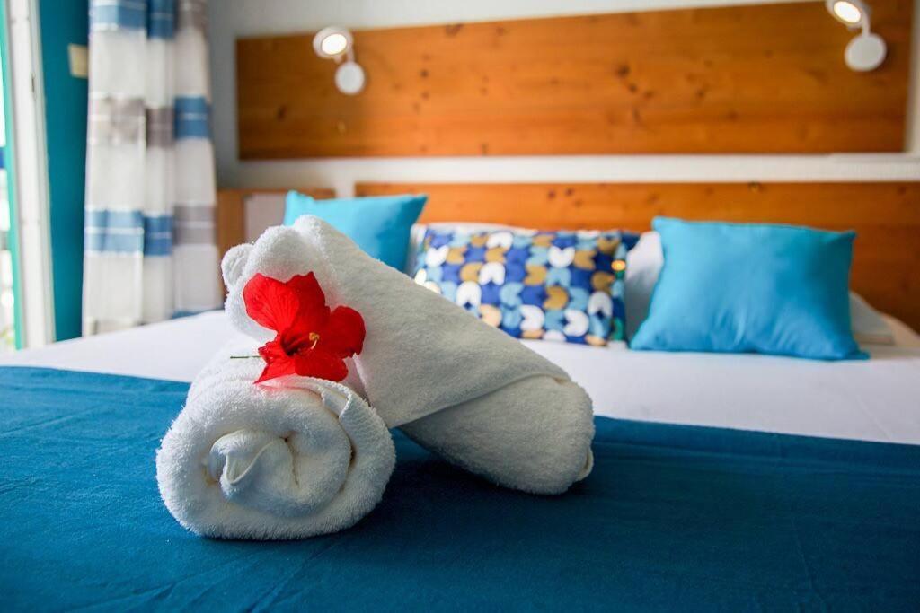 Le Calypso, Beachside Heaven Ле-Гозьє Екстер'єр фото